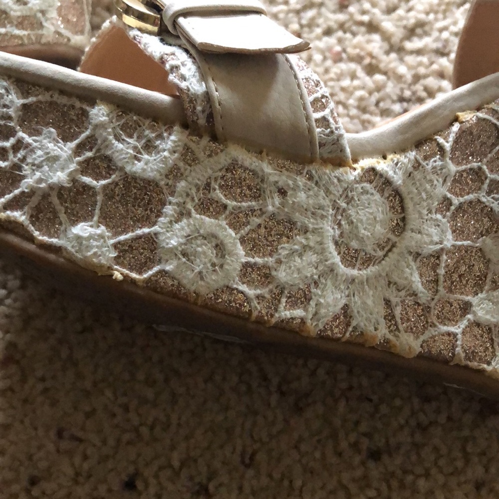 Not Rated Wedges - Picture 6 of 6